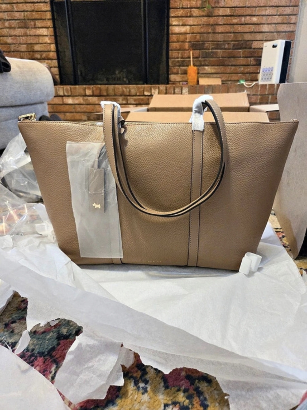 Radley London Lynton Close Large Leather Ziptop Tote In Chai NWT - Picture 3 of 7